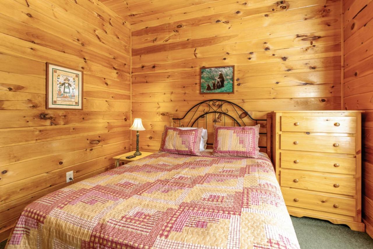Papaw'S Bear Den Pigeon Forge Exterior foto